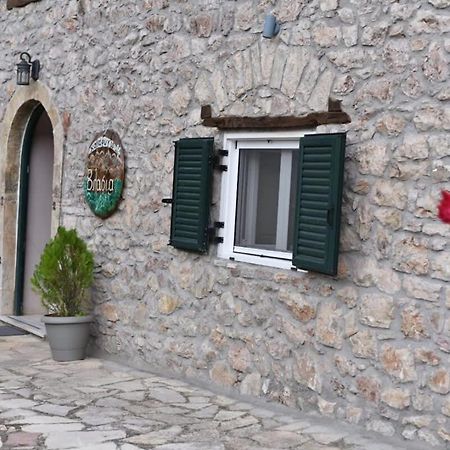 Kalavrita Winter Retreat - Homely Spacious Chalet Ano Vlasia Exterior foto